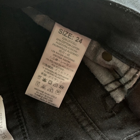 Free People Black High Rise Ankle Crop Skinny Jean - Picture 6 of 8